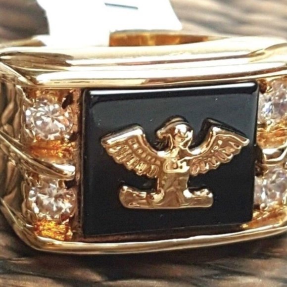 Men's Gold tone Cubic Zirconia Eagle Ring Ring Size 11 Patriotic Black - Picture 7 of 7